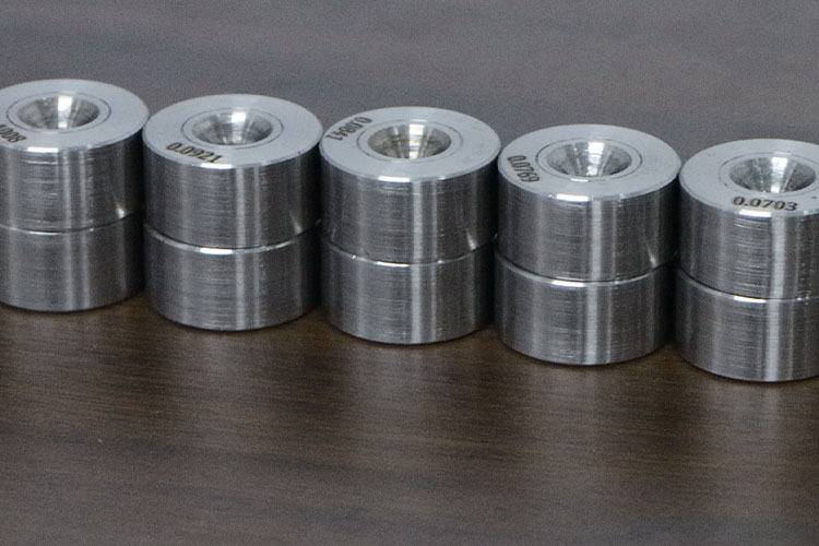 金剛線(xiàn)拉絲模具